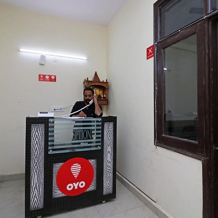 Oyo Triage Home Stay Noida Exterior foto