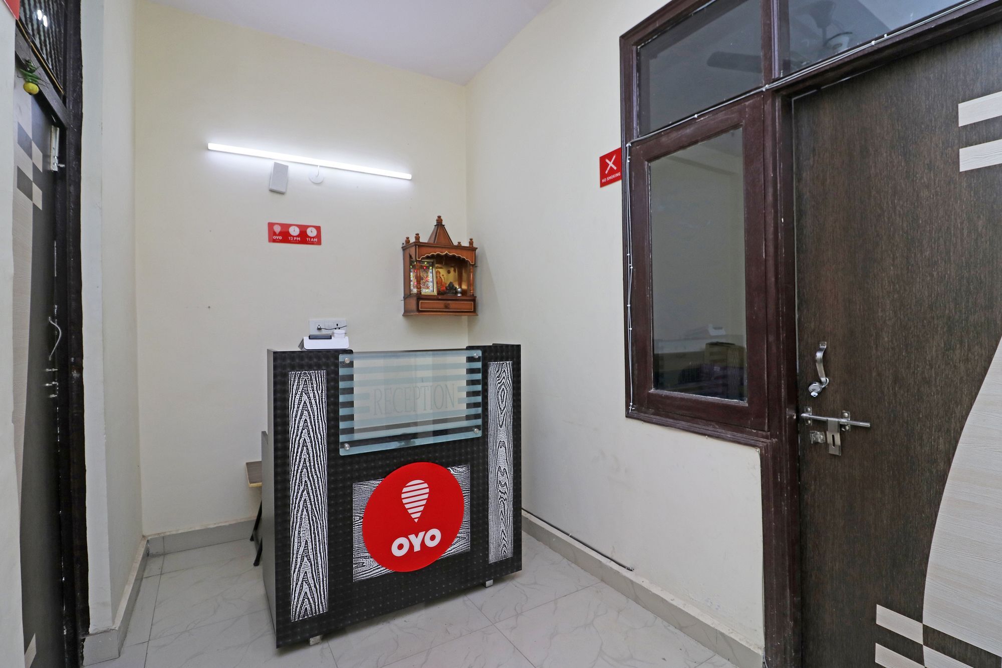 Oyo Triage Home Stay Noida Exterior foto